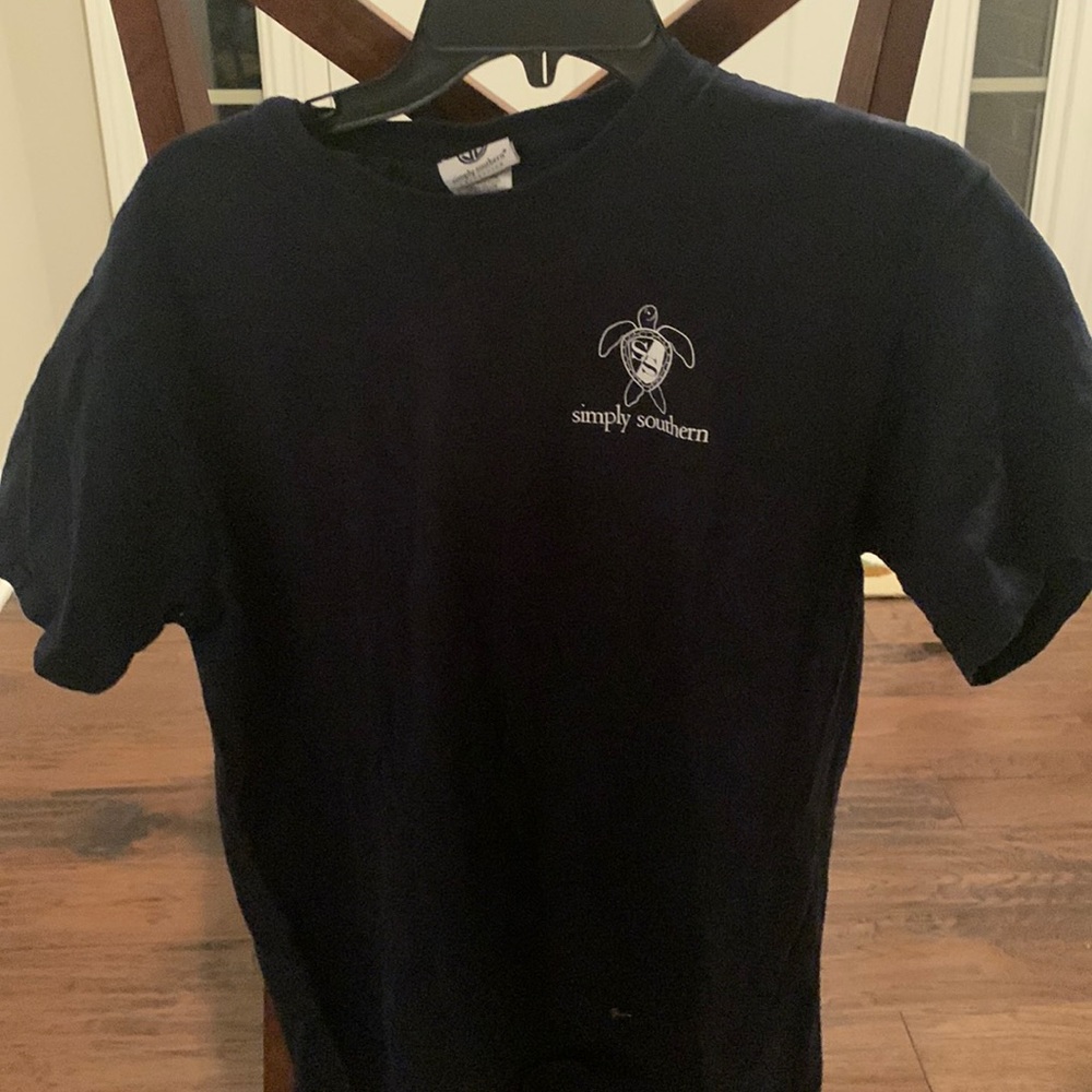 Navy blue size M Simply Southern women’s short sleeve shirt